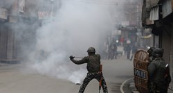 Žestoka pucnjava u Kašmiru, ubijeni žena i djeca. Raste strah od nuklearnog rata
