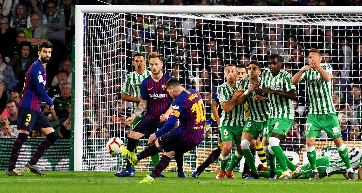 Messi briljira iz slobodnih udaraca, a nije ni u najboljih 10 u povijesti