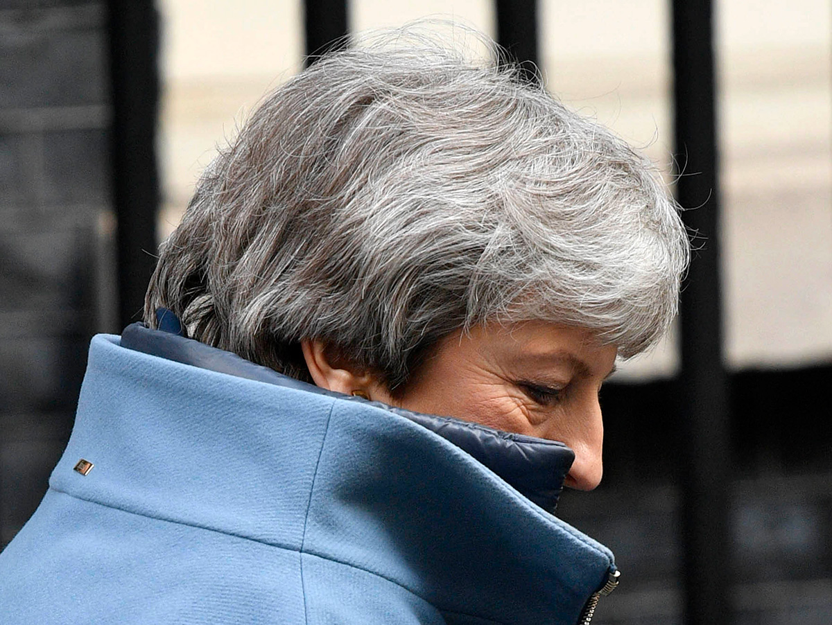 May danas prvo ide kod Merkel, onda kod Macrona. Sutra će tražiti odgodu Brexita