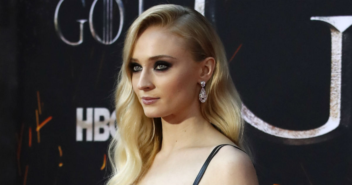 Sophie Turner ima novu frizuru i izgleda potpuno drugačije