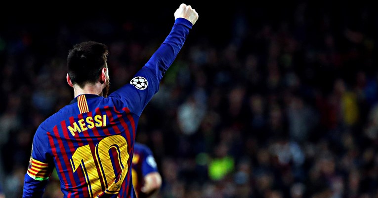 Messi je opet uspio što nije nitko pa će gotovo sigurno skinuti Modrića s trona