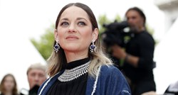 Francuska glumica prekršila dress code i ukrala show na crvenom tepihu u Cannesu