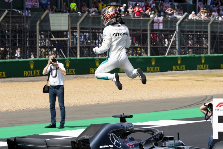 Hamiltonu rekordni šesti pole position na VN Velike Britanije