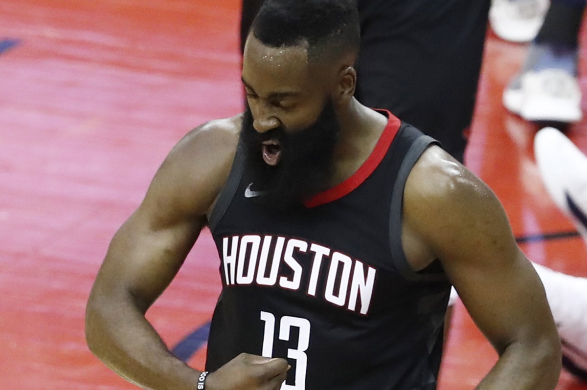 Čudesni Harden rekordom izjednačio Jordana i ušao među najbolje NBA tricaše ikad
