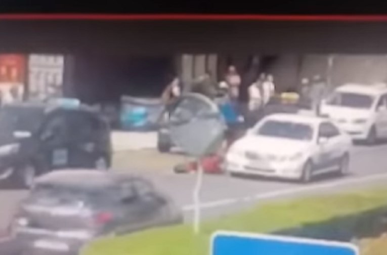 VIDEO Argentinka se u Dubrovniku zaletjela u taksi, teže je ozlijeđena