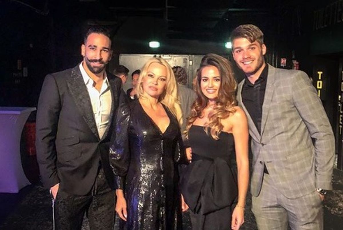 Najmlađi Vatreni i njegova cura družili se s Pamelom Anderson na gala večeri