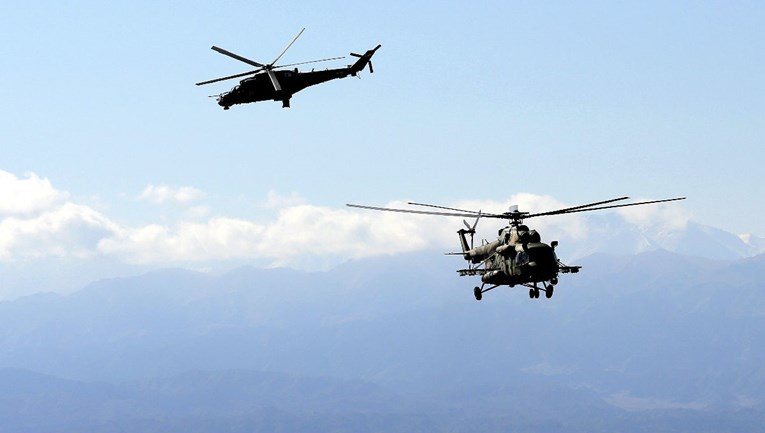 Dva američka vojnika poginula u padu helikoptera u Afganistanu