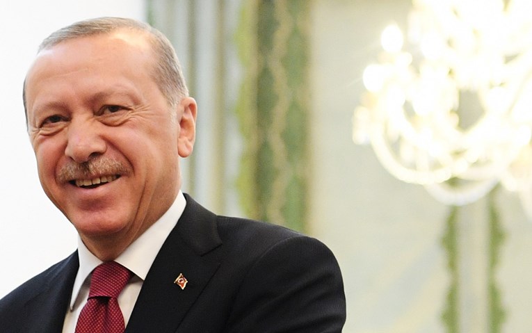 Katarski emir poklonio Erdoganu avion vrijedan 500 milijuna dolara
