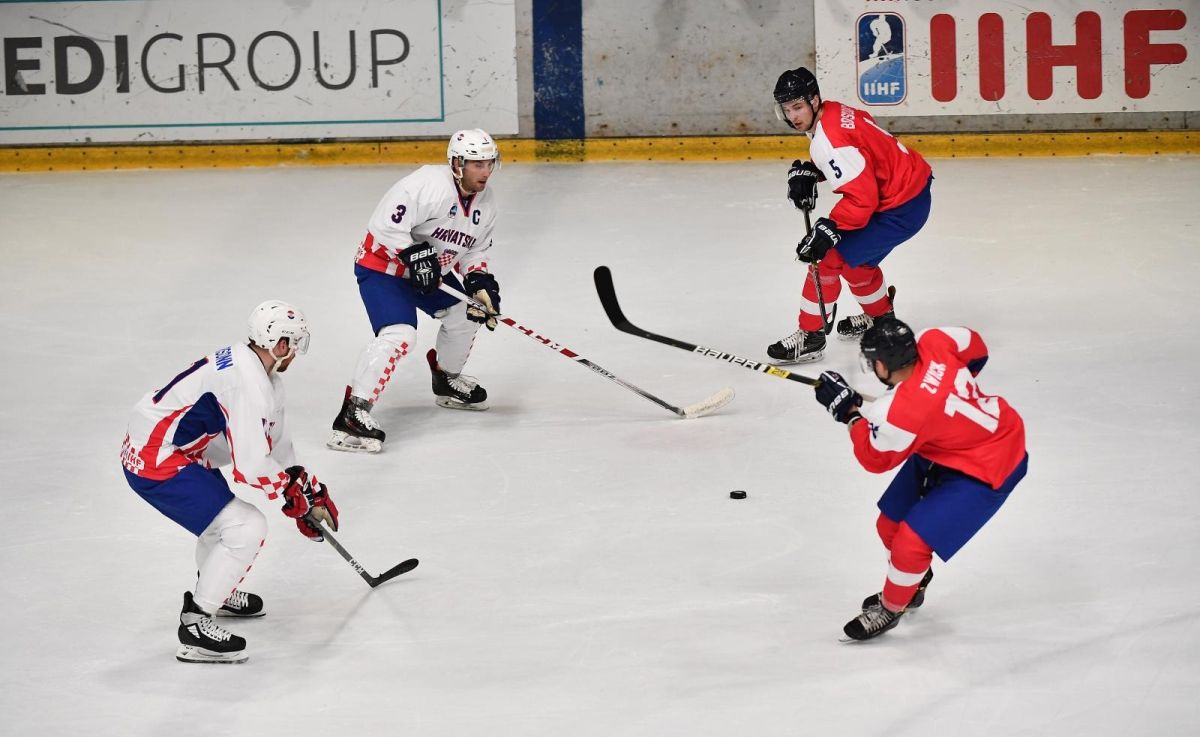Hrvatska preokretom pobijedila Španjolsku na SP-u u hokeju