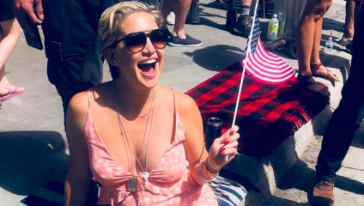 Glumica Kate Hudson pokazala trudnički trbuh nekoliko tjedana pred porođaj