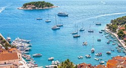 Ljepši od Santorinija i Cipra: Hrvatski otok proglasili najljepšim na Mediteranu