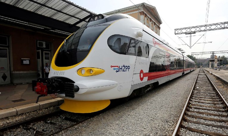 Studenti iz Splitsko-dalmatinske županije imat će besplatan prijevoz vlakom