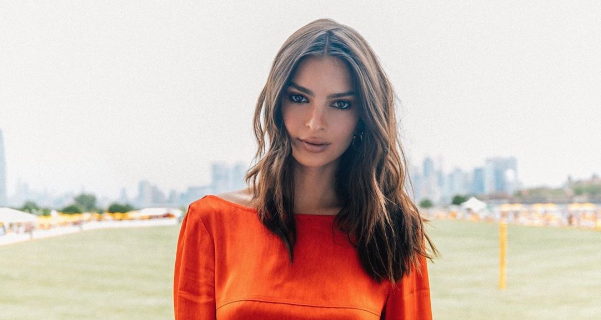 Emily Ratajkowski pozirala s novom frizurom na dodjeli nagrada Tony