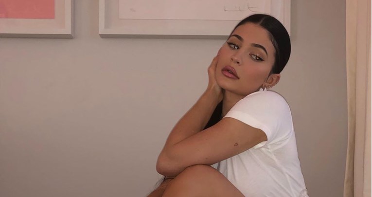 Kylie Jenner potvrdila koji će model badića biti ultimativni trend ovog ljeta