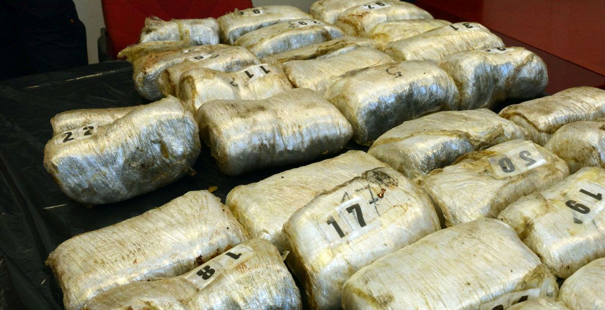 Jedrilicom prevozili 1,4 kilograma kokaina, uhvaćeni kod otočja Tonga