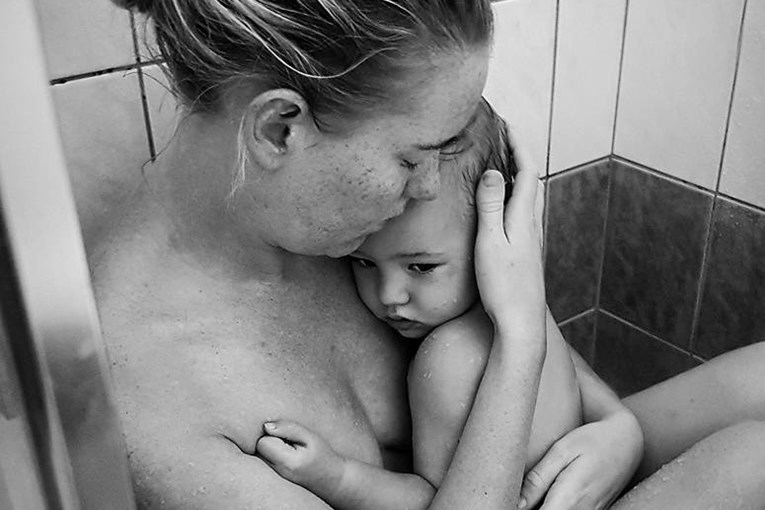 FOTO Snažna priča o brizi prema bolesnom djetetu u kojoj će se pronaći baš svaka mama na svijetu