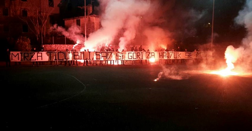 FOTO Torcida se oprostila od maloga Mirze: Bili tiću, sad si gori, za Hajduk se moli