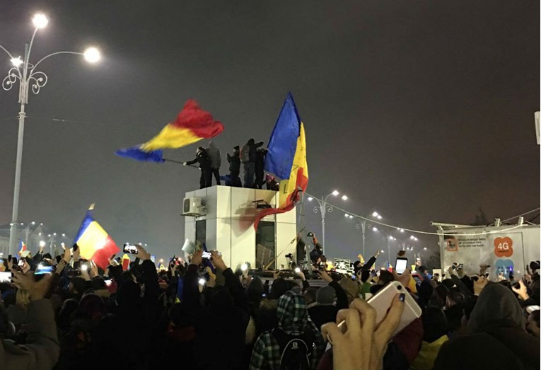 VIDEO Rumunjska prosvjednica za Index: "Atmosfera je fantastična, svi slave"
