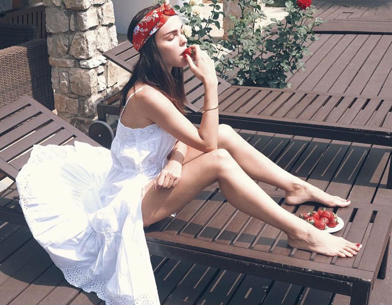 Čipkaste bijele haljine vladaju ljetnim stilom: Pronašli smo najljepše