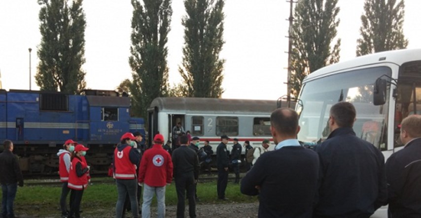 Vlak s 1200 izbjeglica iz Čakovca krenuo prema Sloveniji
