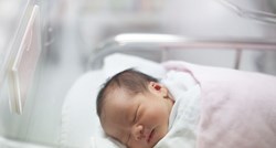 Što vi mame mislite o 24- satnom boravku beba s vama nakon poroda?