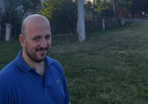 Maras pokušava biti duhovit na Fejsu: "Sreo sam tužne rode, djeca stižu, a nema HDZ-ovih 1000 eura"
