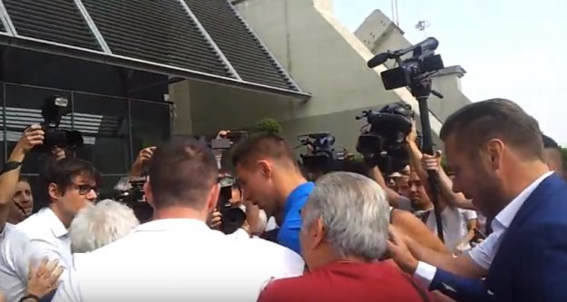 VIDEO Dočekan poput najvećih zvijezda: Pjaca stigao u Torino
