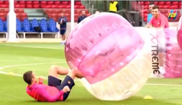 Pogledajte urnebesni trening Messija i društva