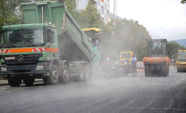 Počela obnova Avenije Dubrovnik: Zastoji od jutra, trajat će sve do kraja kolovoza