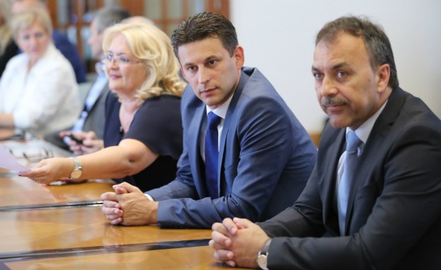 MOST: DIP-ovac koji je priznao uzimanje 210.000 eura mita mora hitno odstupiti