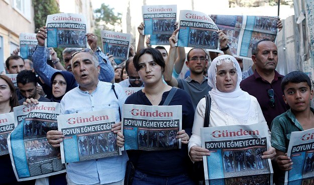Turska izdala potjernice za 35 medijskih djelatnika