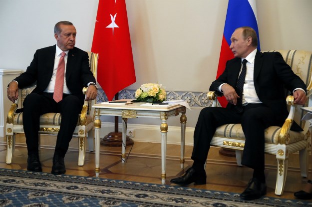 Velika promjena strateške situacije u Siriji: Turska i Rusija zajedno protiv ISIS-a?