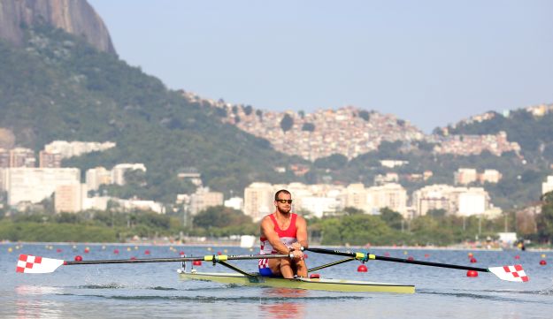 Prošao je izbjeglištvo, preživio raspad četverca, a danas sa časnim sestrama kuje svoje prvo zlato