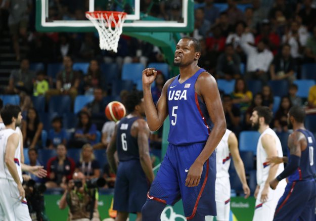 Srbija nije ni zaprijetila Dream Teamu: Amerikanci s +30 do trećeg zlata u nizu