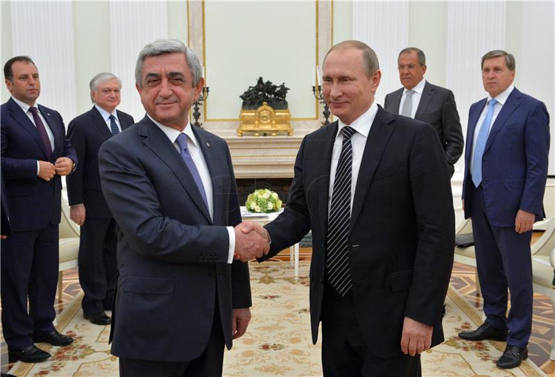 Putin optužuje Kijev za provociranje sukoba na Krimu: Igrate opasnu igru