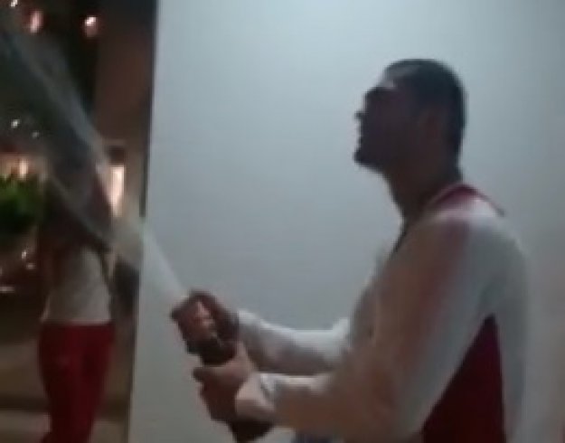 Pogledajte kako je Hrgović proslavio povijesnu medalju za hrvatski boks