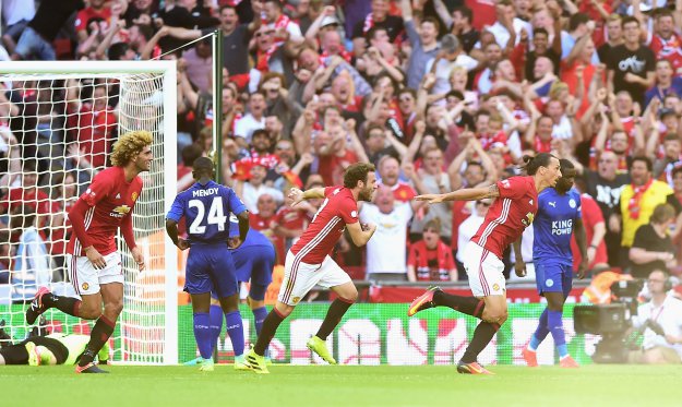 Kakav debi! Junak Ibrahimović srušio Leicester i donio Mourinhu prvi trofej s Unitedom