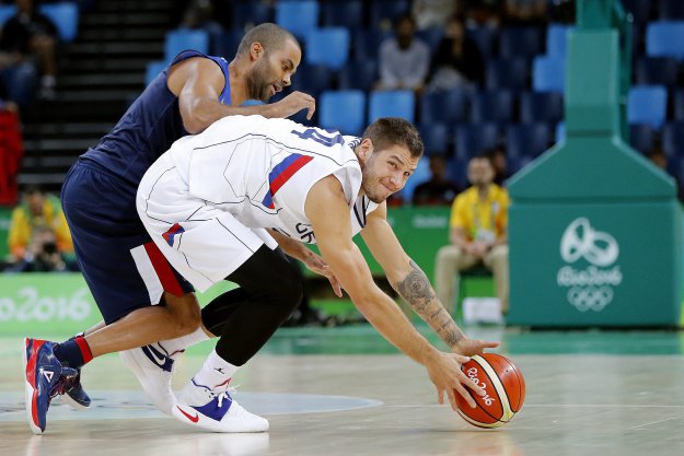 Srbija u drami doživjela novi poraz: Parker junak Francuske