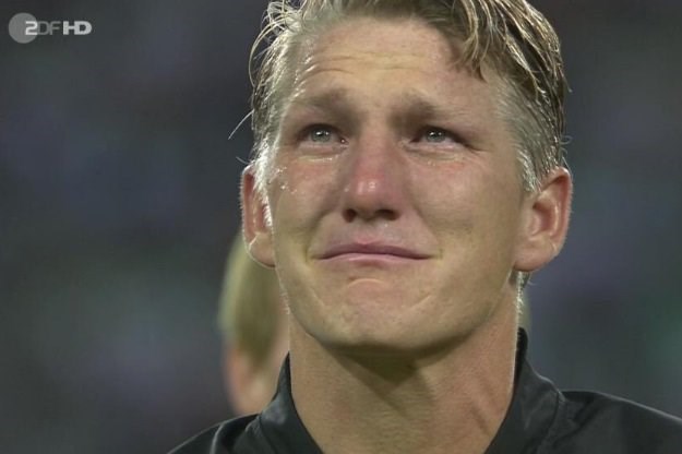 Suze velikog igrača i šampiona: Schweinsteiger se oprostio od Njemačke