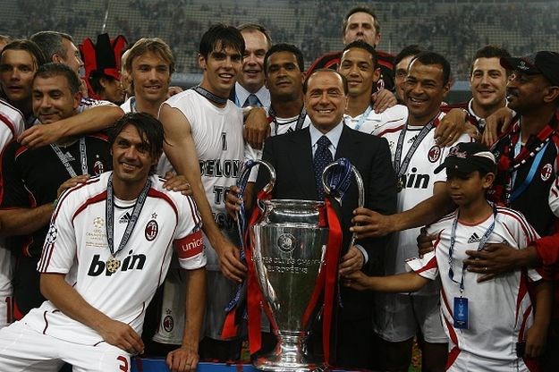 Povlači se otac posrnulog velikana, Berlusconi prodao klub Kinezima: "Milan će opet biti veliki"