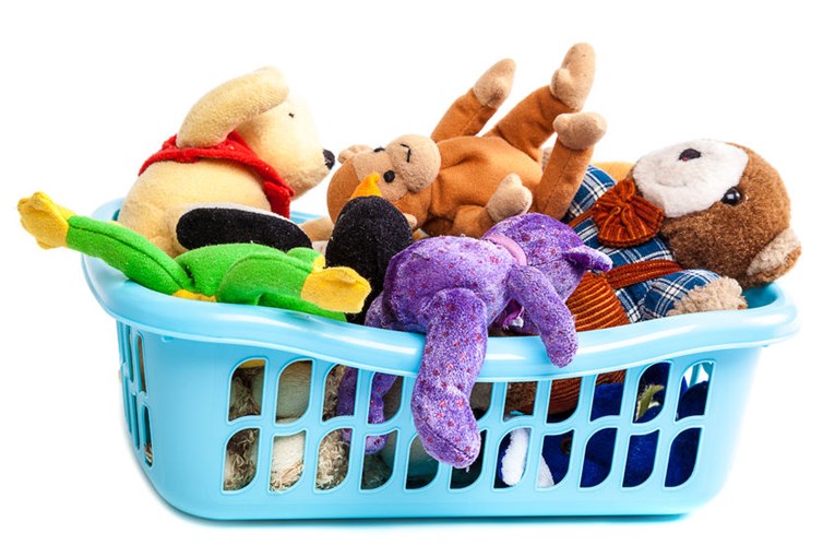 Kako najbolje oprati i dezinficirati djetetove igračke?