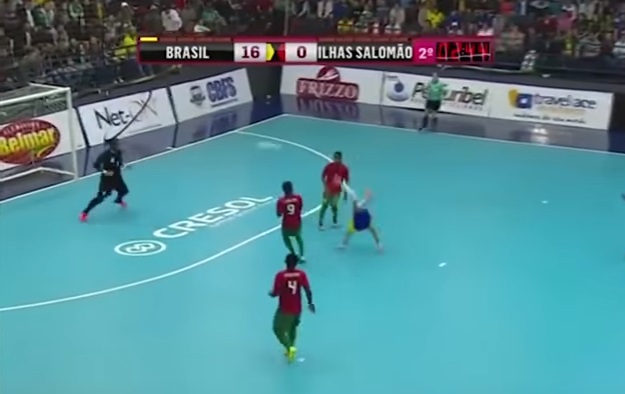 Jedan od najvećih u povijesti ponovno oduševio: Pogledajte golčinu futsal čarobnjaka