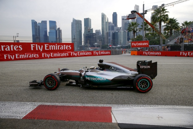 Rosbergu uvjerljivi pole position za VN Singapura