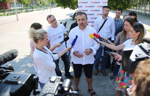 Orepić:  Prvo smo privatizirani, a sada i porobljeni