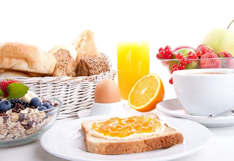 Stručnjaci kažu da su ovo 4 najbolja doručka za mršavljenje