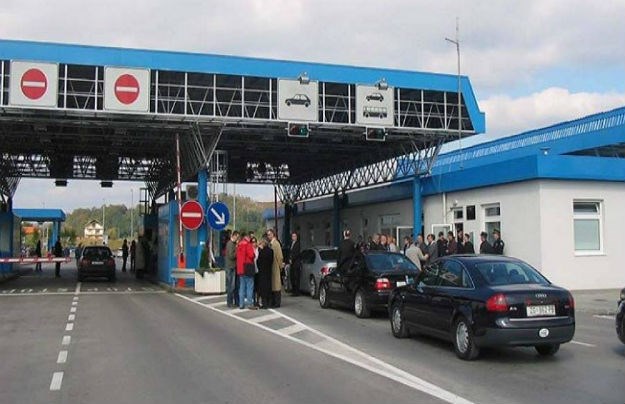 Bosanskohercegovački državljanin pokušao u Hrvatsku ilegalno prevesti osmero Turaka