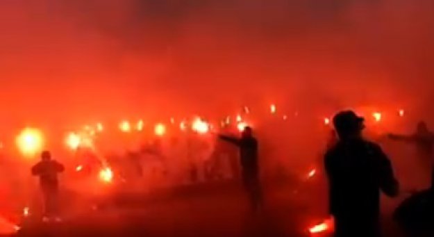 Velika bakljada u centru grada: Navijači BiH okupirali Bruxelles