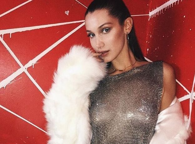 FOTO Bella Hadid proslavila 20. rođendan bez grudnjaka