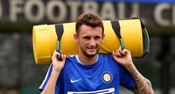 Brozovićev agent: Inter mora riješiti situaciju s De Boerom i Marcelom
