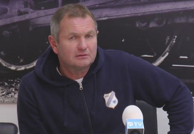 Kek: Neka odgovorni izađu iz kancelarija i omoguće nam da igramo nogomet na normalnim igralištima